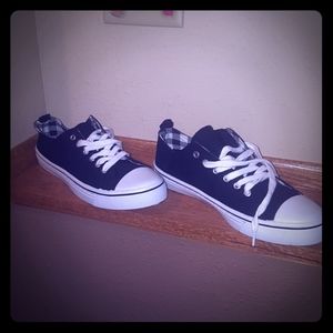 Maurices Size 11M Women's Shoes